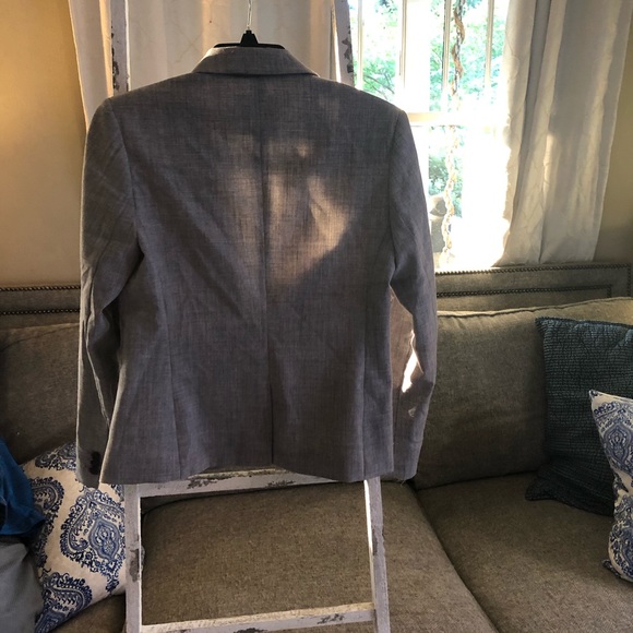 Blazer - Picture 2 of 4